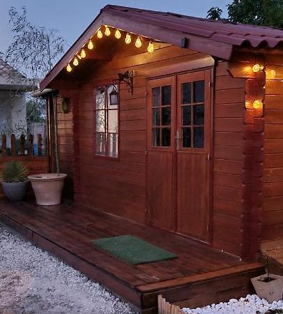 Le Chalet Des Dany Saint-Mamert-du-Gard Exterior foto